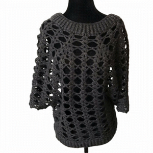 SHIMMERING Waltz women’s knitted crochet sweater charcoal grey.